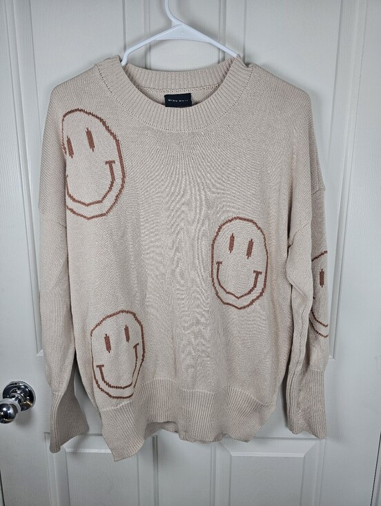 Miou Muse Tops - Miou Muse Oversized 65 Smiley Face Comfy Sweater Size S